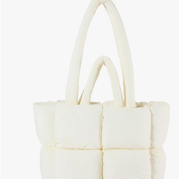 White Puffer Tote Bag -Padded- Quilted- Big Sky Ski Weekend - Picture 4 of 6